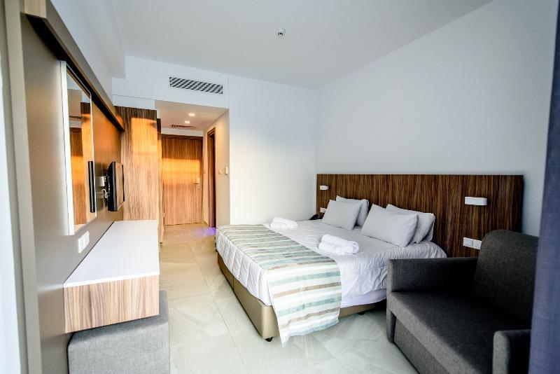 Eleana Hotel Ayia Napa Exterior foto